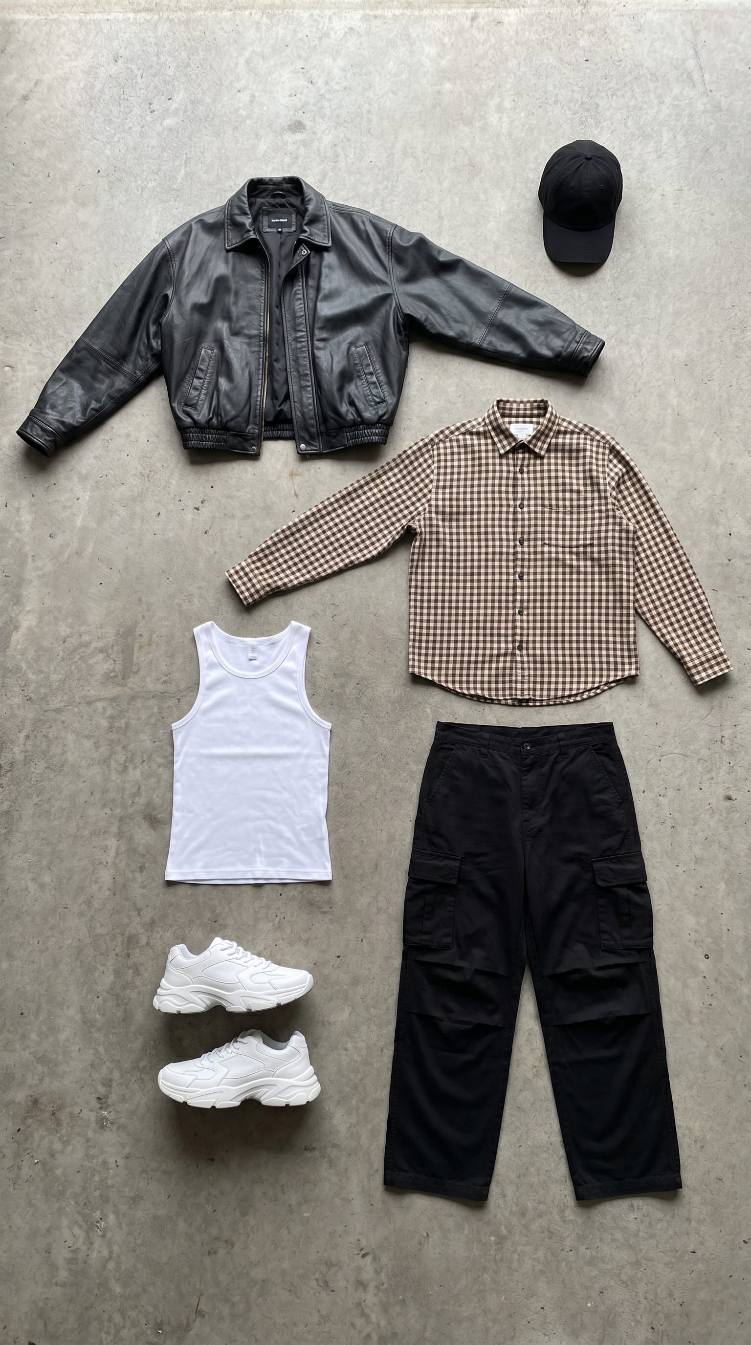 Black jacket. Black trouser. — outfit