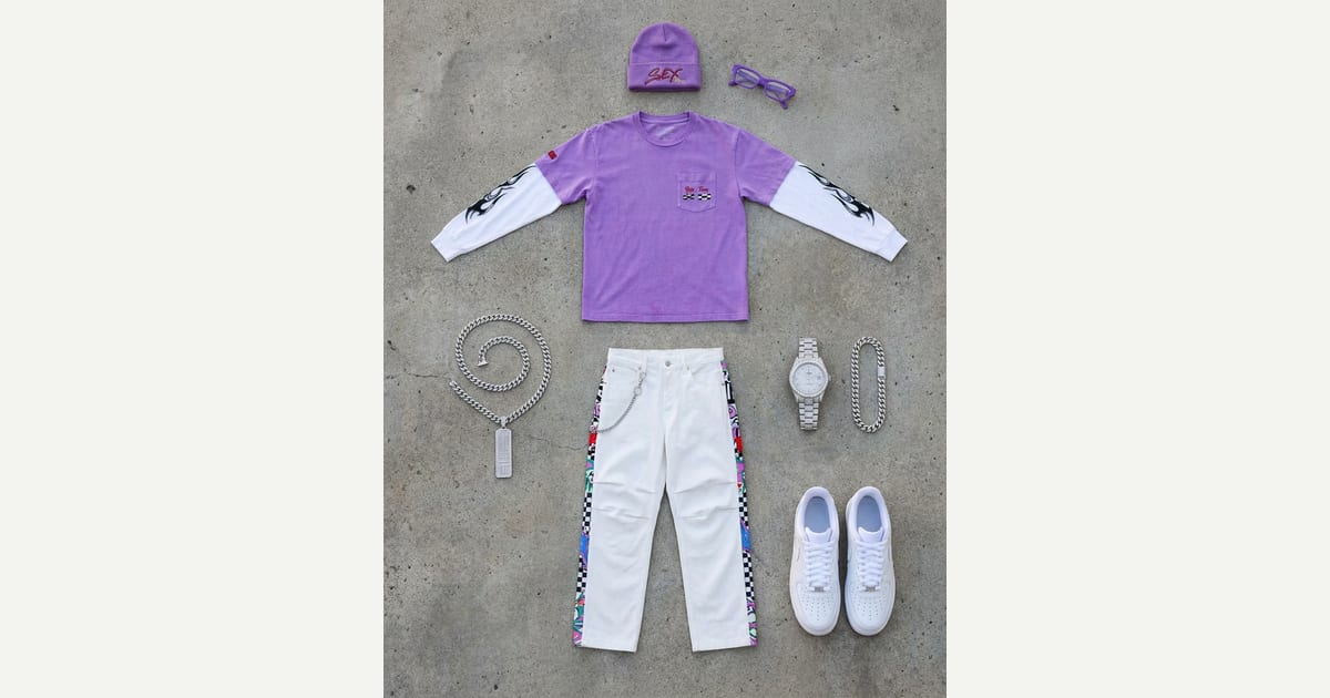 White jean. Lavender tee. — outfit flat-lay