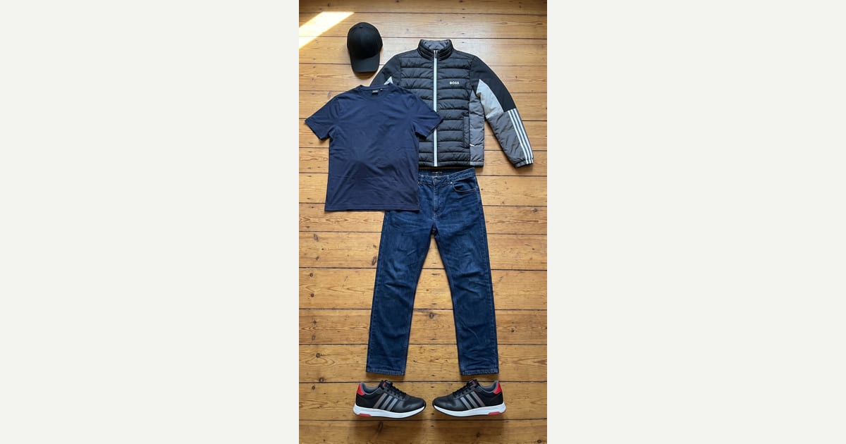 Black jacket. Dark blue jean. — outfit flat-lay