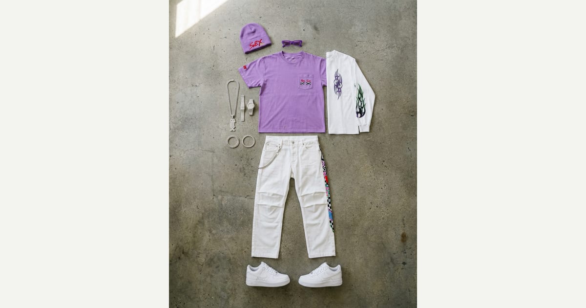 White jean. Lavender tee. — outfit flat-lay